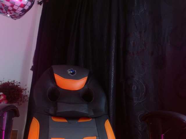 Maddy-wish live cam on BongaCams
