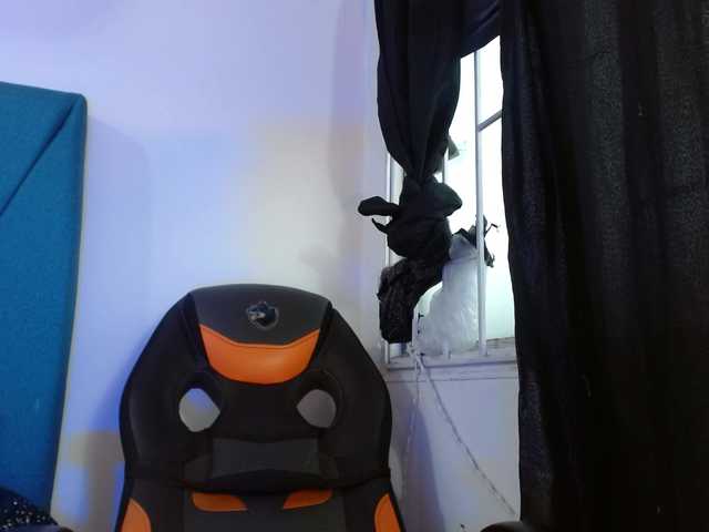Maddy-wish live cam on BongaCams