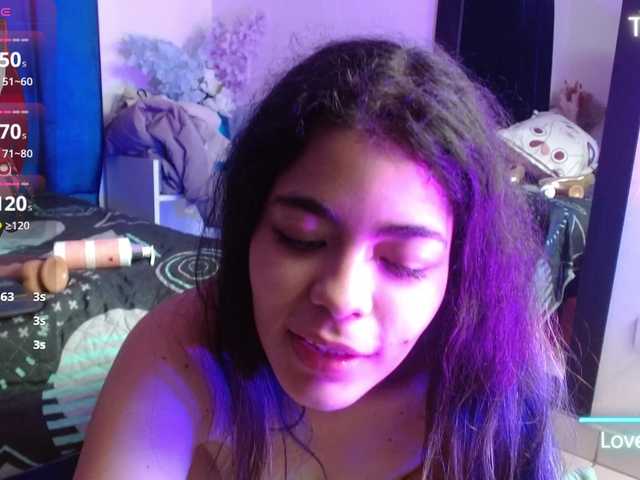 Maddy-wish live cam on BongaCams