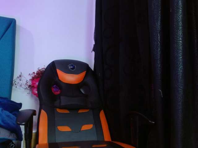 Maddy-wish live cam on BongaCams