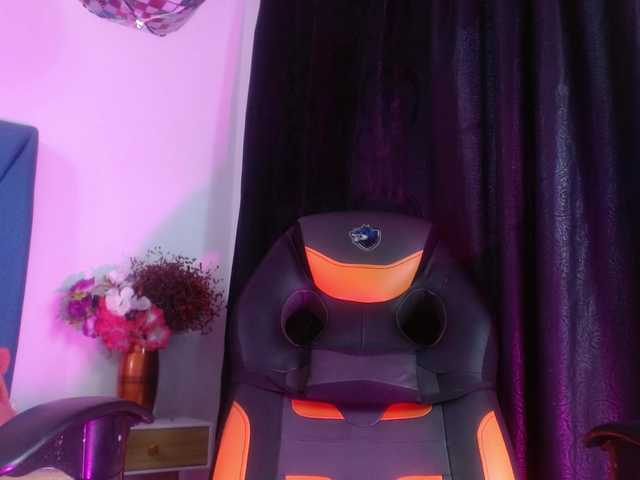 Maddy-wish live cam on BongaCams