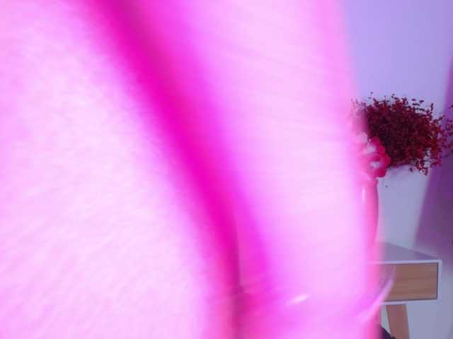Maddy-wish live cam on BongaCams
