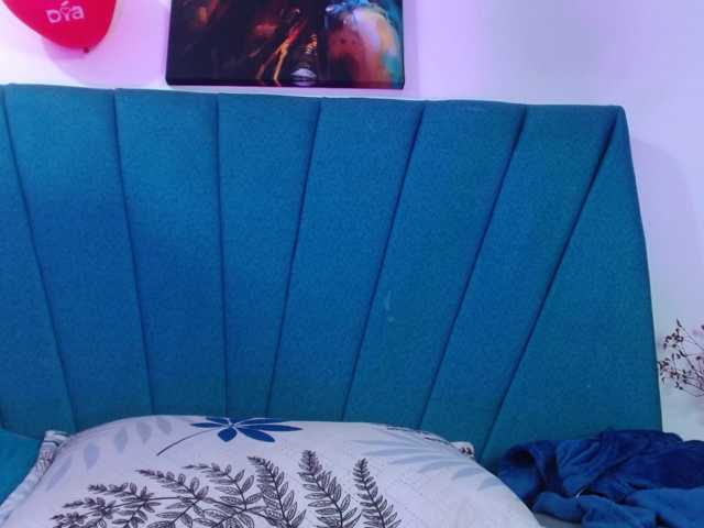 Maddy-wish live cam on BongaCams