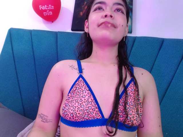Maddy-wish live cam on BongaCams