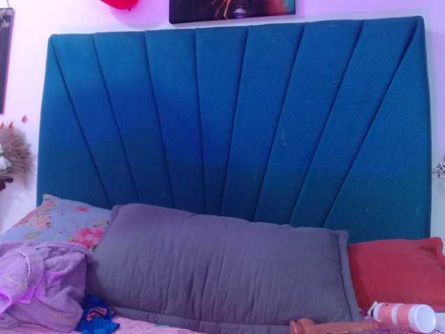 Maddy-wish live cam on BongaCams