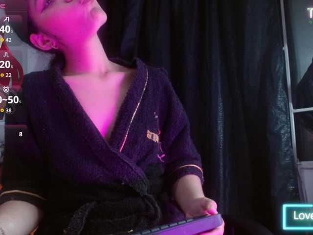 Maddy-wish live cam on BongaCams