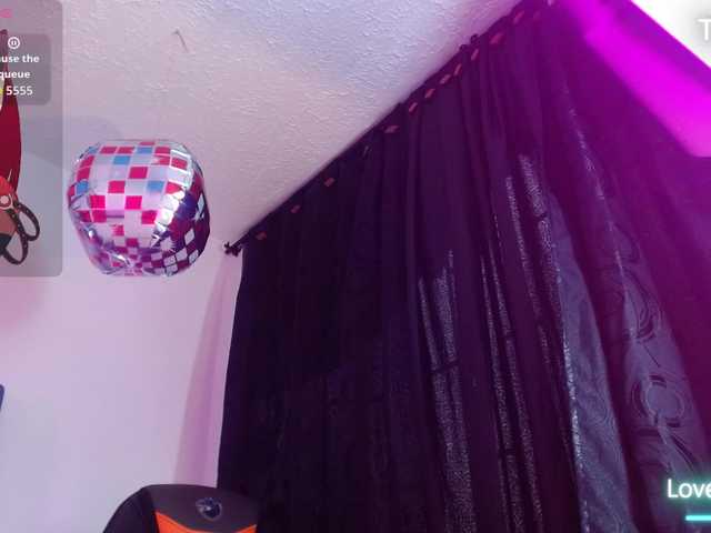 Maddy-wish live cam on BongaCams