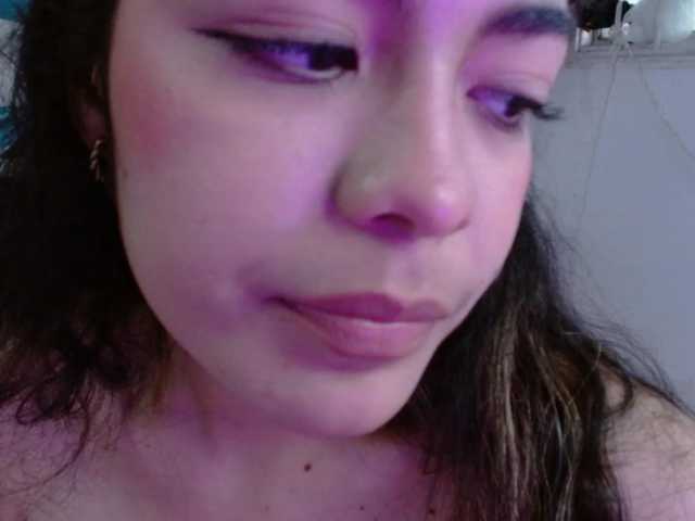 Maddy-wish live cam