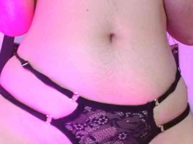 Maddy-wish webcam
