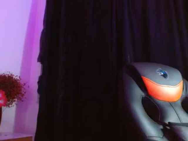 Maddy-wish webcam