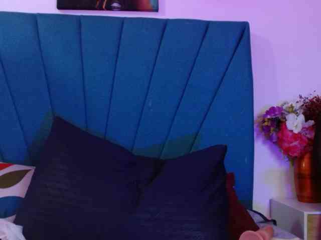 Maddy-wish webcam