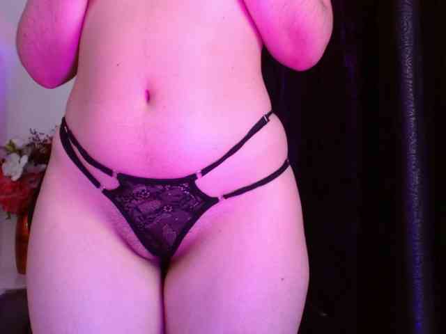 Maddy-wish webcam