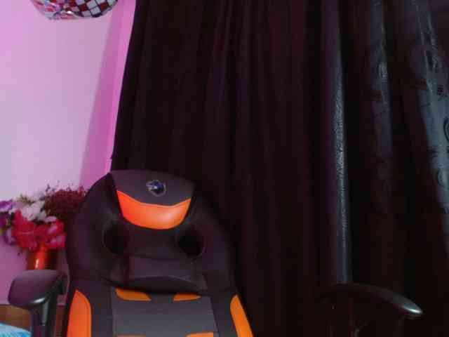 Maddy-wish webcam