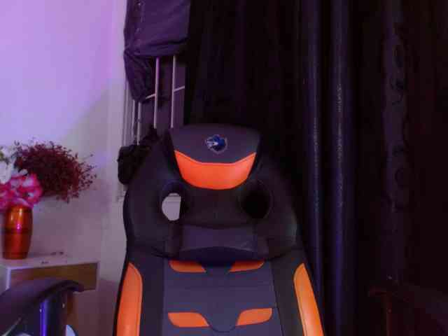 Maddy-wish webcam