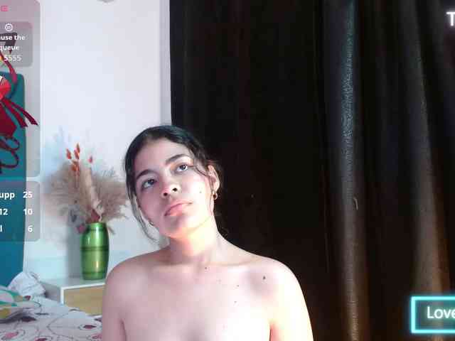 Maddy-wish webcam