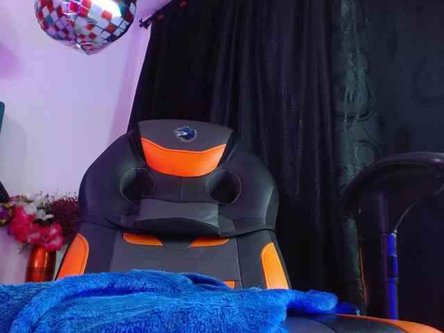 Maddy-wish webcam