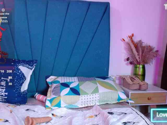 Maddy-wish webcam