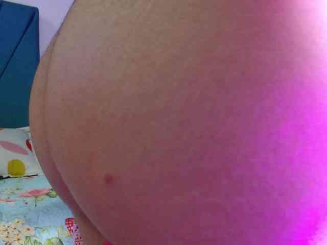 Maddy-wish webcam