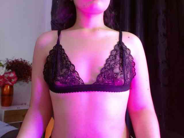 Maddy-wish webcam