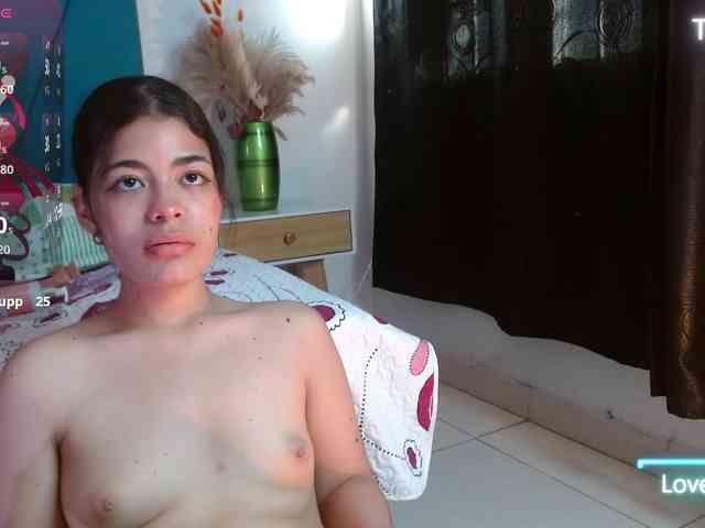 Maddy-wish webcam