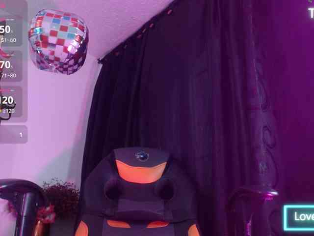 Maddy-wish webcam