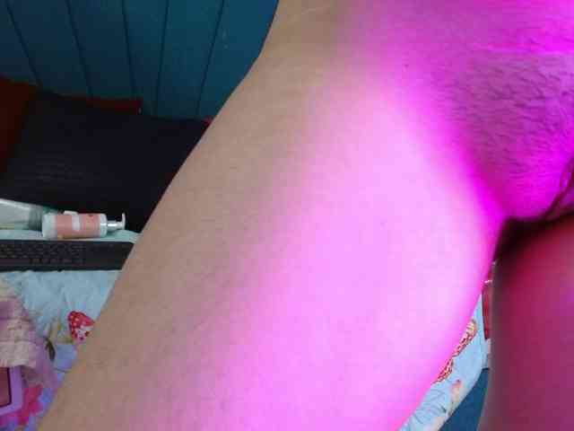 Maddy-wish webcam