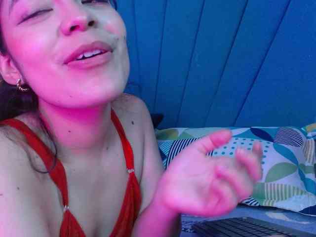 Maddy-wish webcam