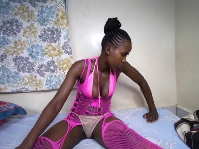 sexxygirl live cam on BongaCams