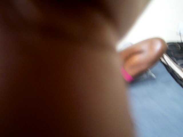sexxygirl live webcam show