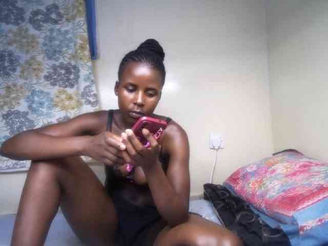 sexxygirl webcam