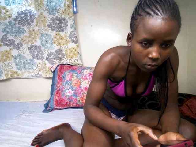 sexxygirl webcam
