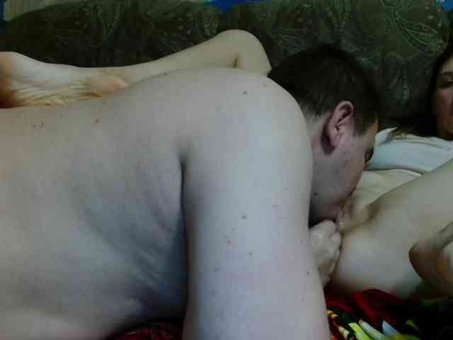Maks-and-Elena webcam