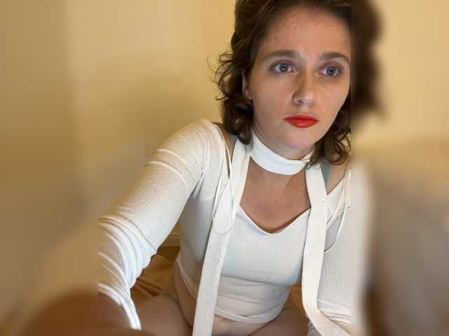 Sharon-Charmelle live cam on BongaCams