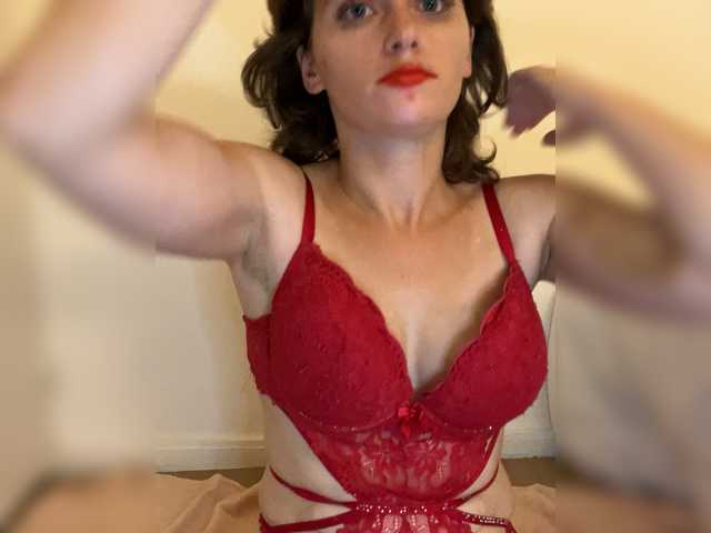 Sharon-Charmelle live webcam show