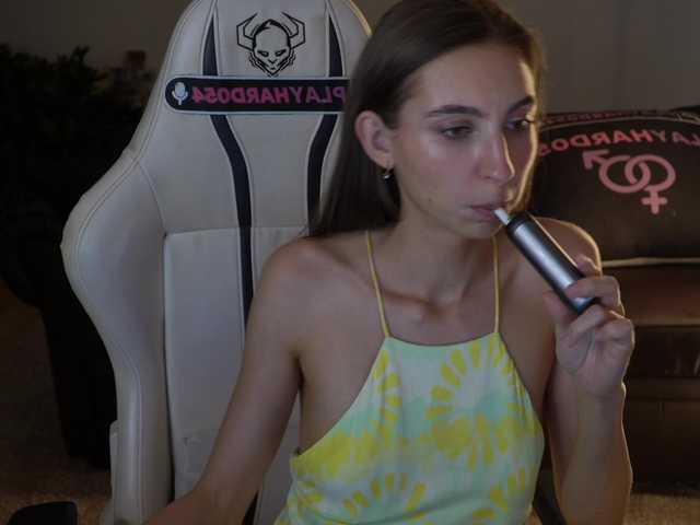 LisaKiss054 live cam on BongaCams