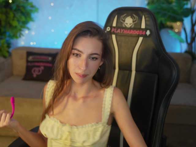 LisaKiss054 live cam on BongaCams