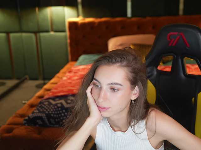 LisaKiss054