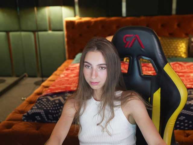 LisaKiss054 live cam on BongaCams
