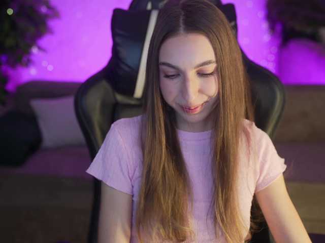 LisaKiss054 live cam on BongaCams