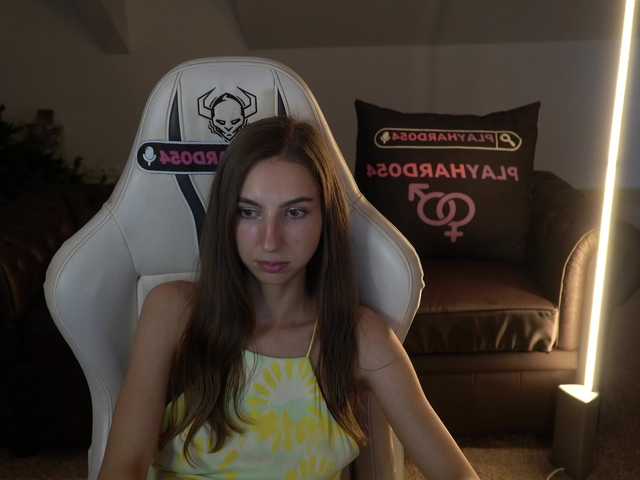LisaKiss054 live cam on BongaCams