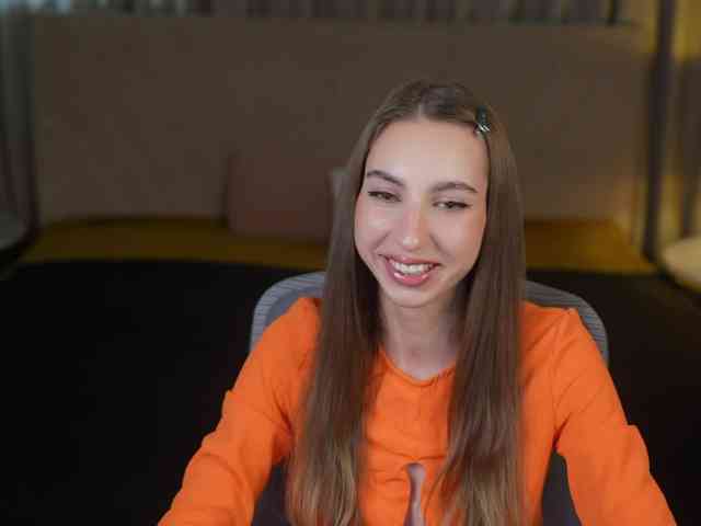 LisaKiss054 webcam