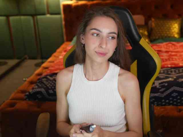 LisaKiss054 webcam