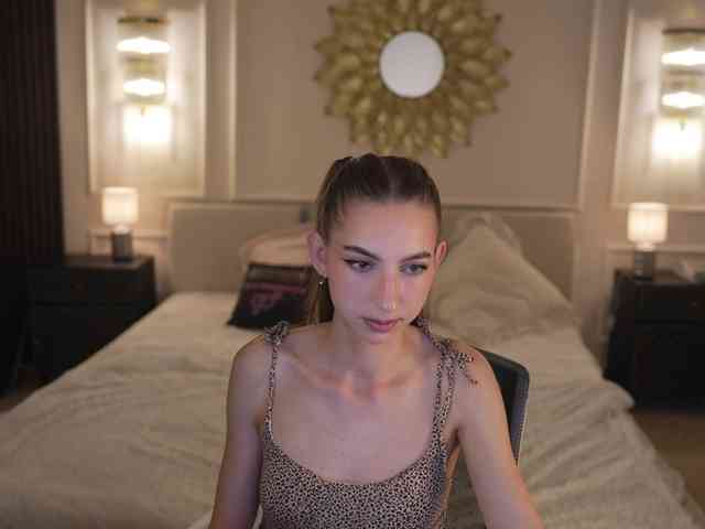 LisaKiss054 webcam