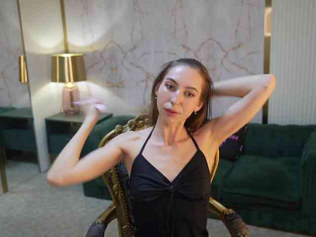 LisaKiss054