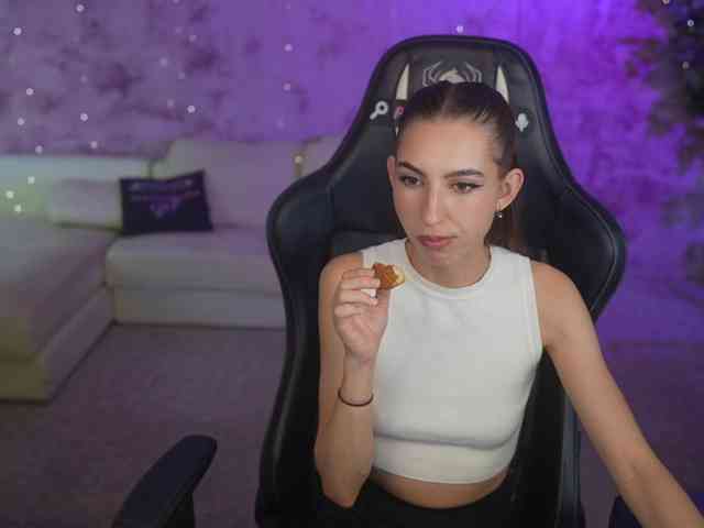 LisaKiss054 webcam
