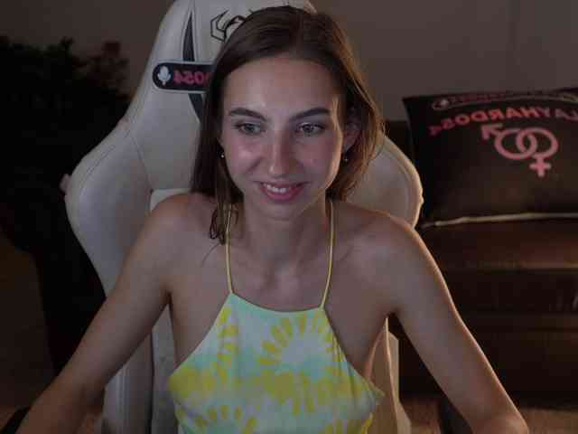 LisaKiss054 webcam