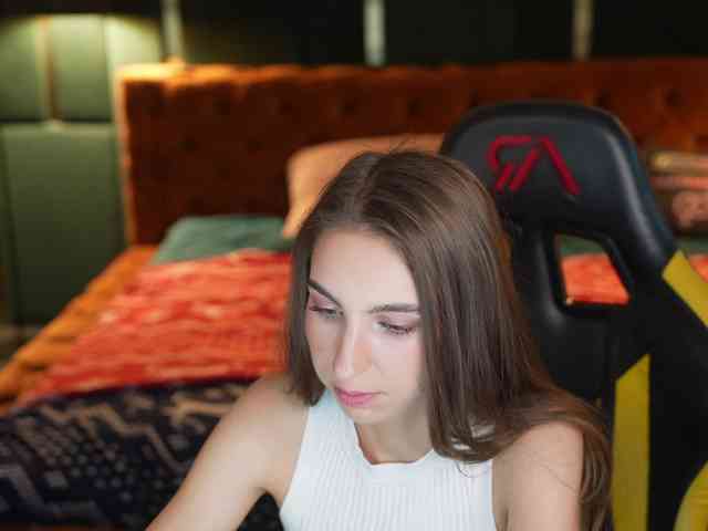 LisaKiss054 webcam
