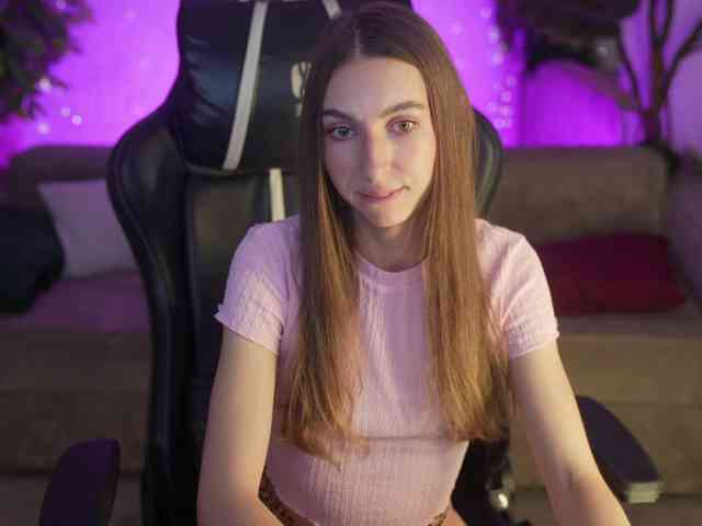 LisaKiss054