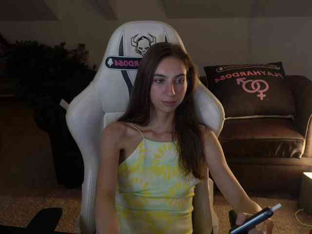 LisaKiss054