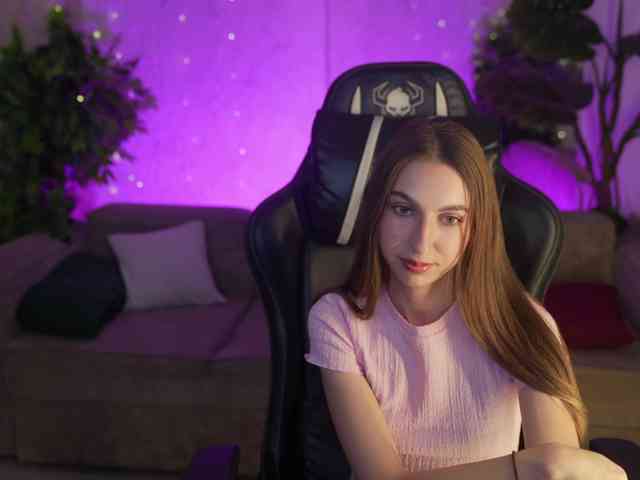 LisaKiss054 webcam